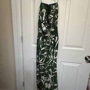 Abercrombie & Fitch Green and White Maxi Dress